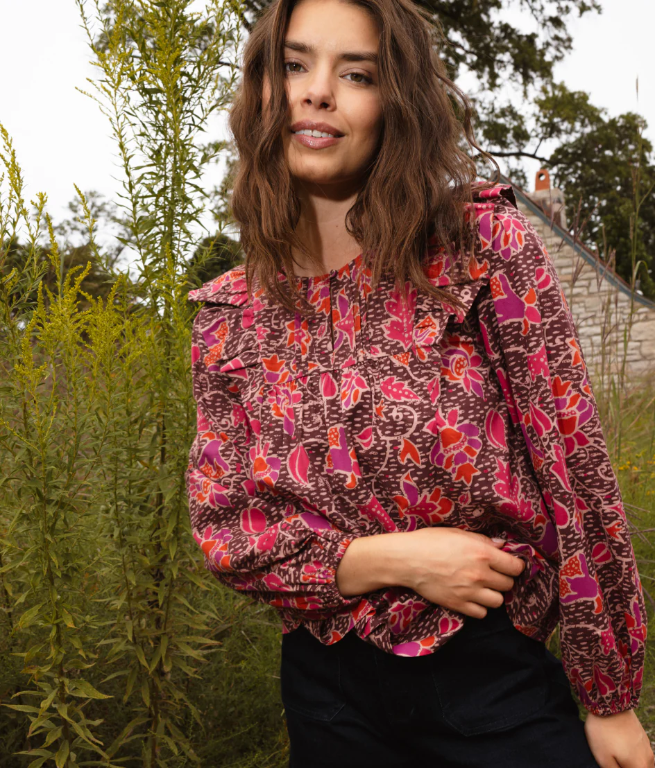 The Countryside Poplin Ruffle Blouse - Vineyard Blooms in Pinot