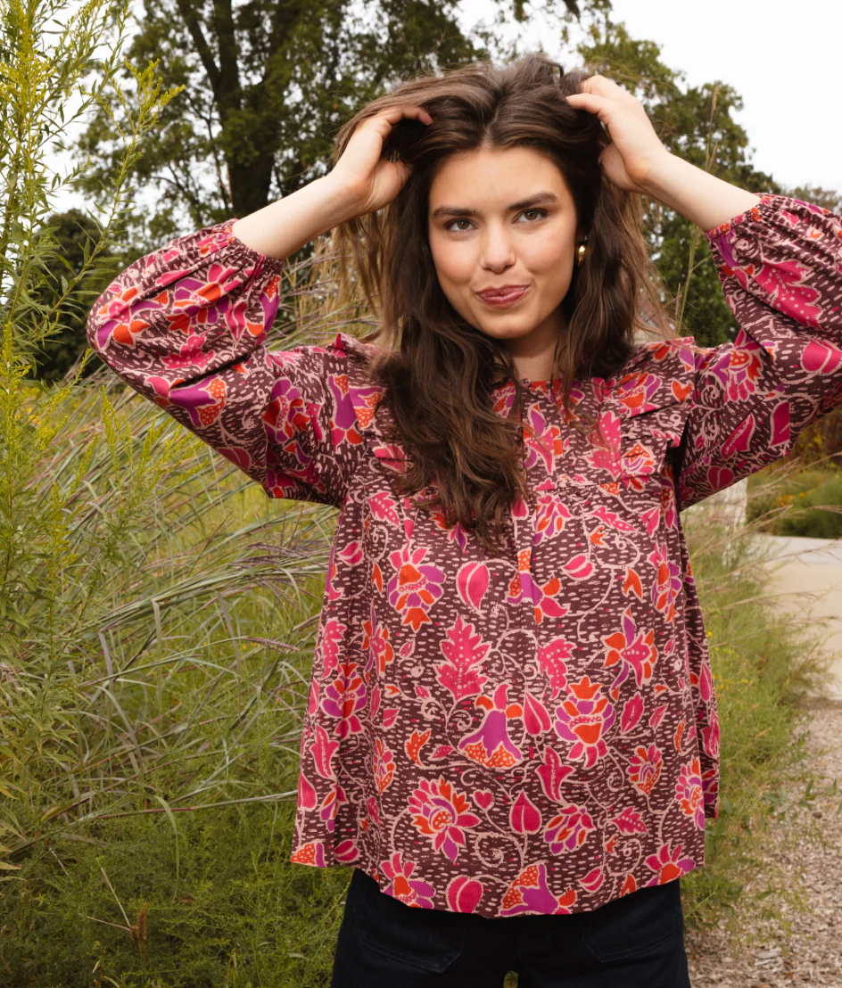 The Countryside Poplin Ruffle Blouse - Vineyard Blooms in Pinot