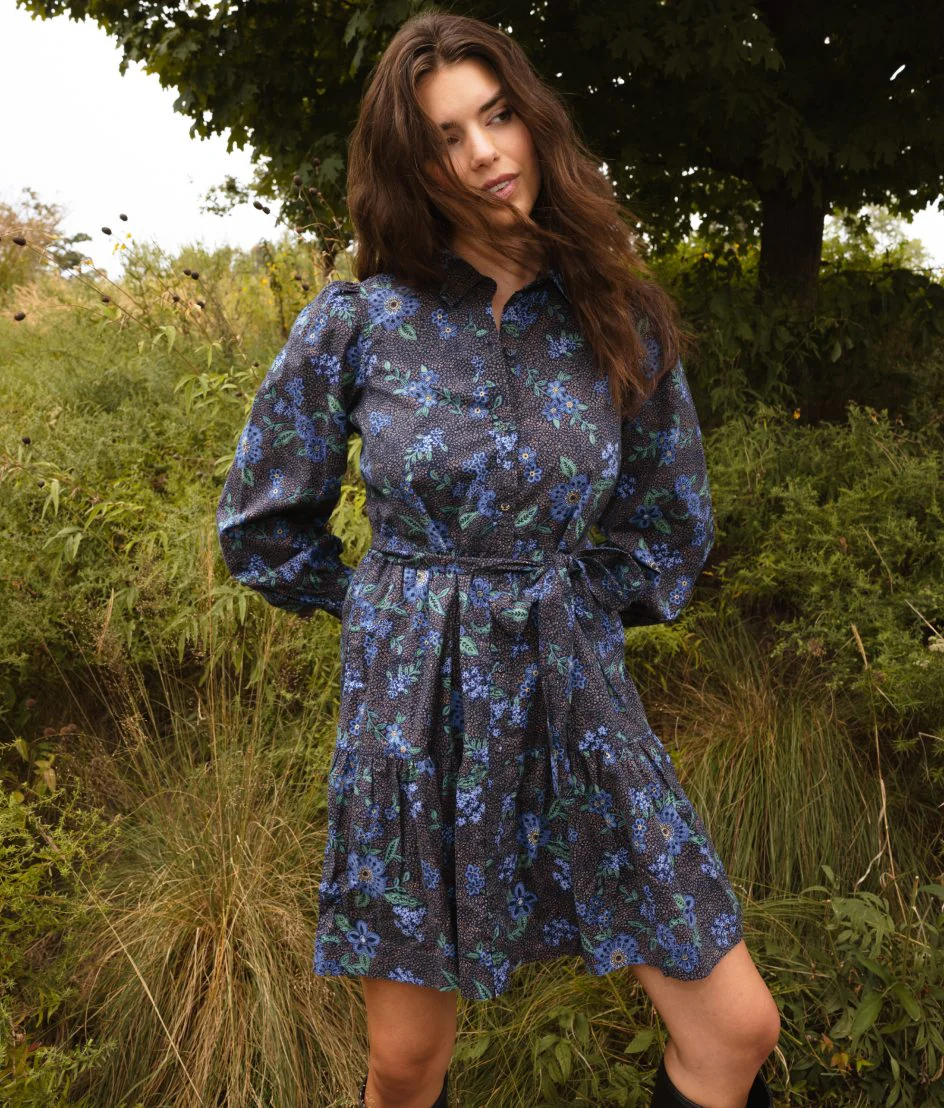 The Countryside Poplin Tiered Shirtdress - Rustic Floral in Midnight