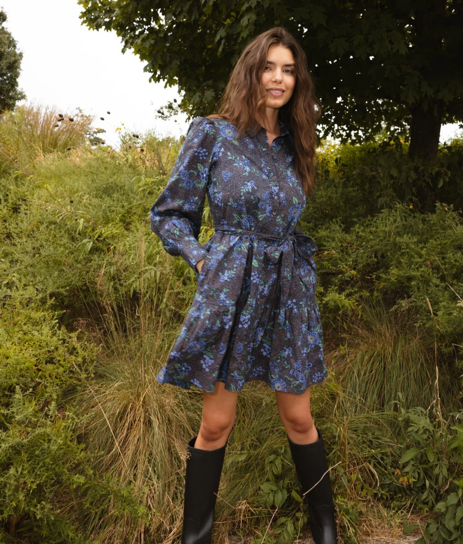 The Countryside Poplin Tiered Shirtdress - Rustic Floral in Midnight