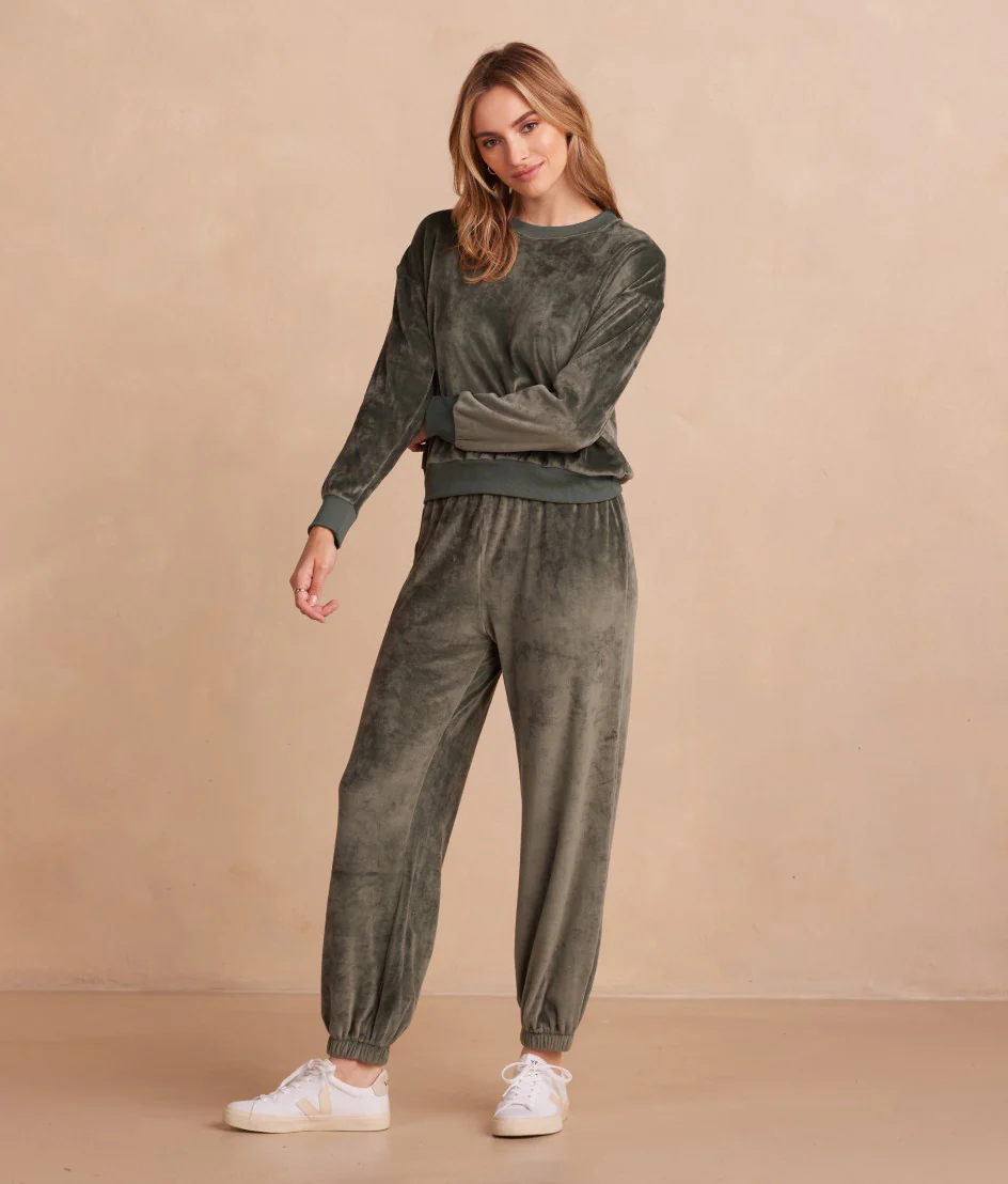 The Plush Velour Relaxed Crew - Olive