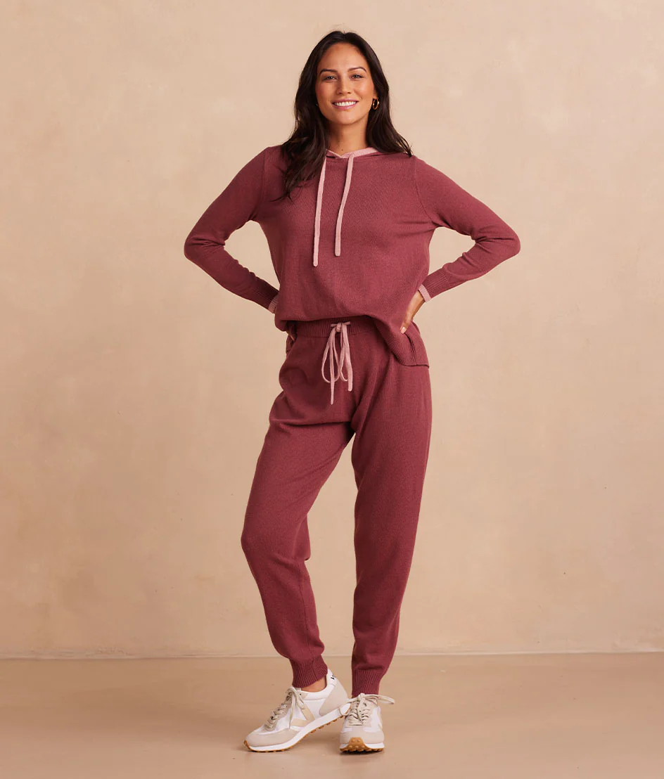 The Coziest Cashmere Blend Jogger - Rosewood & Shell