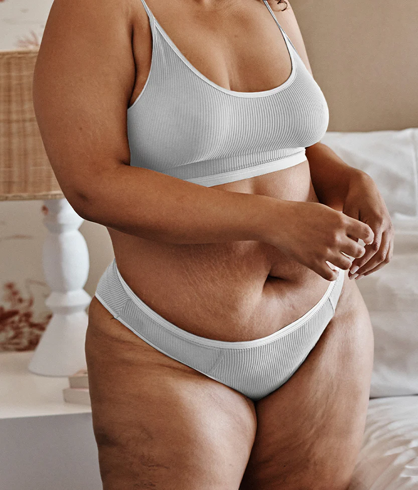 The Feel Free High Rise Brief Underwear - White Sand